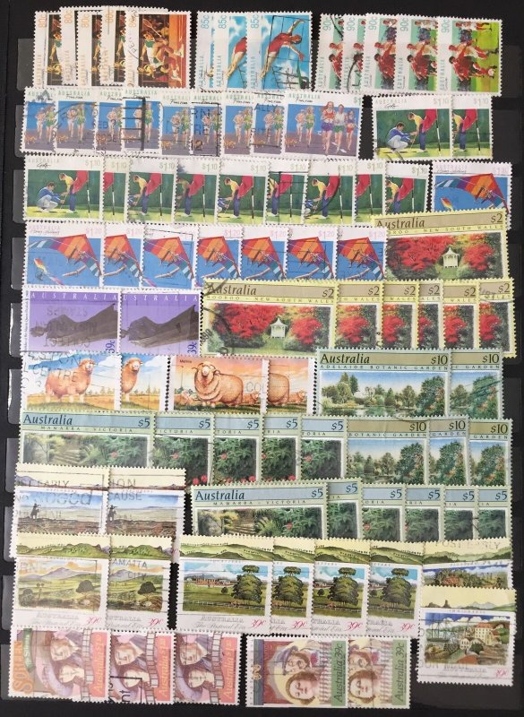 AUSTRALIA Modern Used Includes Birds +Vals To $10((Apx 450 Items) HP148