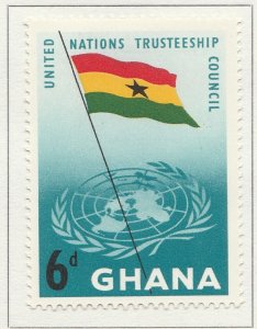 1959 GHANA 6d MH* Stamp A4P41F40169-