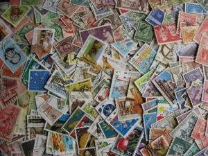 Australia collectors duplicates, 300 different, worth checking out!