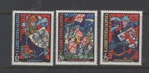 Luxembourg #821-23  (1989 Independence Stained Glass set) VFMNH CV $3.20