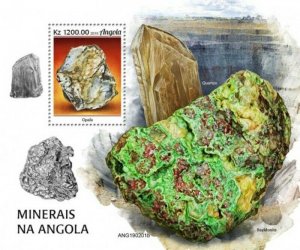 Angola - 2019 Minerals on Stamps - Stamp Souvenir Sheet - ANG190201b