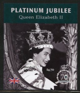 MARSHALL ISLANDS PLATINUM JUBILLEE OF QUEEN ELIZABETH II imperforate S/S MINT NH 