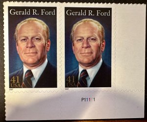 US # 4199 Gerald R Ford pair w/ plate # 41c 2007 Mint NH