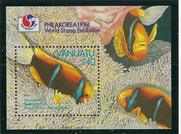 Vanuatu 640a MNH 1994 Anemonefish souvenir sheet (fe8753)