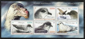 French Southern Antarctic Territories Stamp 419  - Petrels