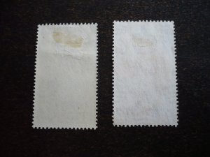 Stamps - Singapore - Scott# 21 - Used & Mint Hinged Part Set of 2 Stamps