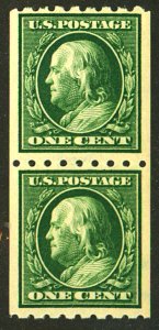 U.S. #390 MINT PAIR OG NH