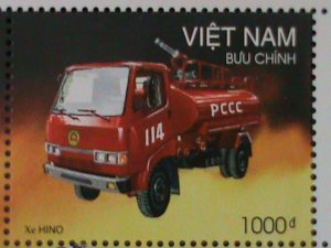 ​VIETNAM-2000-SC#2965- WORLD STAMP SHOW LONDON'2000-FIRE ENGINES MNH S/S VF