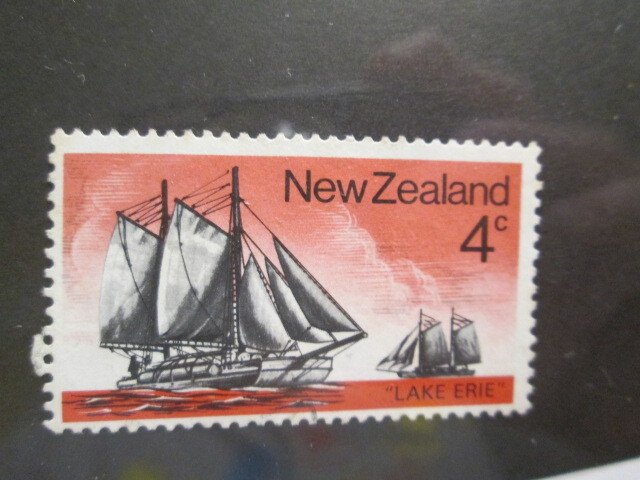 New Zealand #571 used    2022 SCV =$0.25