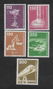 SE)1982 GERMANY, INDUSTRIAL AND TECHNICAL BASIC SERIES, 5 STAMPS MNH