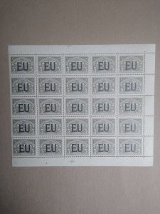 XL item US CLEU35 MNH block of 25 NY: CV $3125