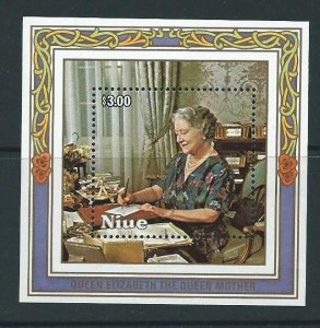NIUE SGMS590 1985 QUEEN MOTHER MNH