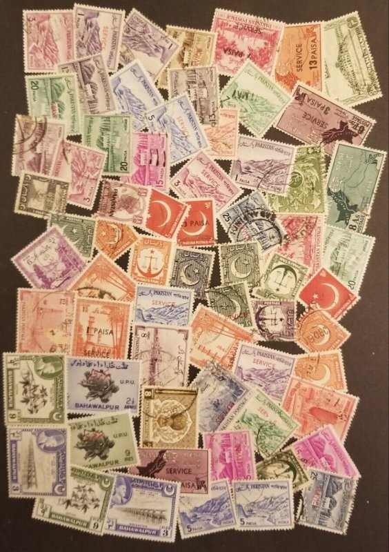 PAKISTAN  Used Stamp Lot T4451