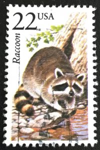 US #2331 Used Single North American Wildlife Raccoon SCV $.50 L3