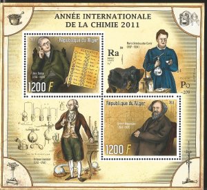 V) 2011 NIGER, FAMOUS PEOPLE, YEAR OF CHEMISTRY SCIENCE, SOUVENIR SHEET, MNH