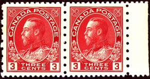 Canada #109 MINT Margin Pair OG NH