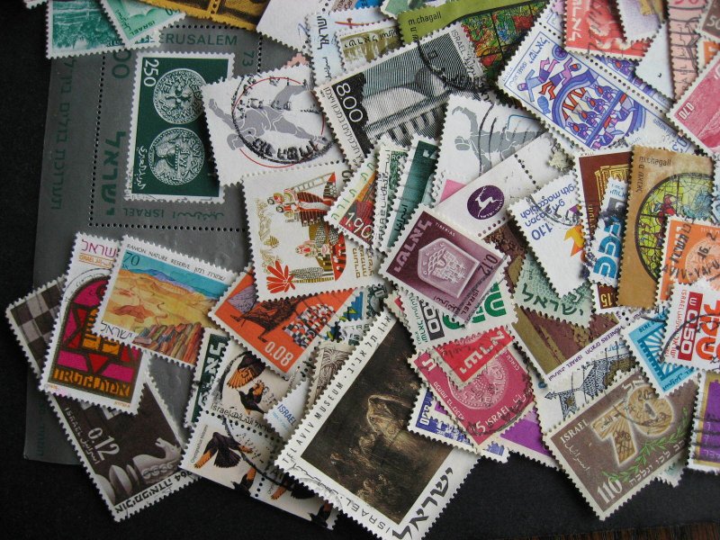 Israel mixture (duplicates,mixed condition) 200, interesting stuff lurks here! 