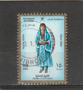 Oman  Scott#  325  Used  (1989 Muscat Regional Folk Costume)