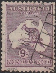 Australia #122 1932 9d Violet Kangaroo & Map USED-Fine-H.