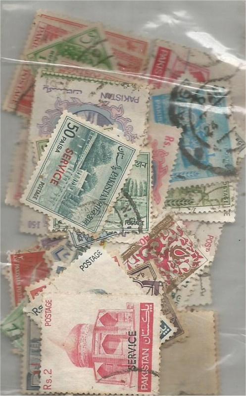 PAKISTAN, Classic pack of more than 50 mix used. (all different)