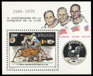 Rwanda 957, MNH, 10th anniversary of Moon Landing souvenir sheet