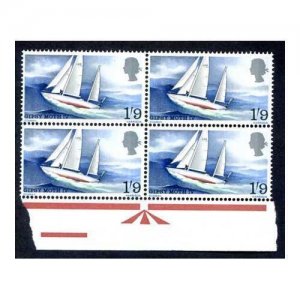 Spec W122a 1967 1/9 Voyage with Broken Ribbon Variety Block of 4 U/M