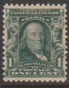 U.S. Scott Scott #300 Franklin Stamp - Mint NH Single