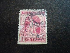 Stamps - New Zealand - Scott# 166 - Used Part Set of 1 Stamp