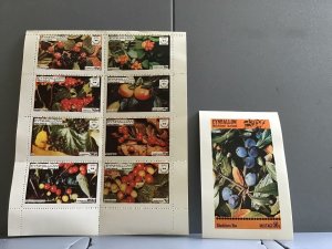 Scotland Eynhallow  Holy Island fruit berries Honeysuckle Ivy  MNH stamps R24011