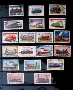 WORLDWIDE - TOPICAL STAMPS - 100 TRAINS