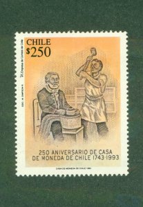 CHILE 1068 MNH BIN $2.00