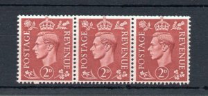 GEORGE VI 2d MOUNTED MINT STRIP + VARIETY Cat £25