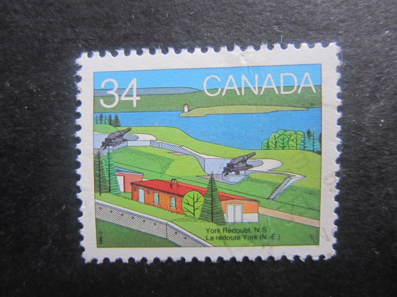 Canada #1058 Canadian Forts  Nice stamps {ca1755}