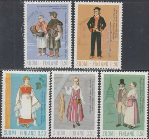 FINLAND Sc #518-22  CPL MNH SET of 5 COSTUMES from PERNI, 12th CENTURY