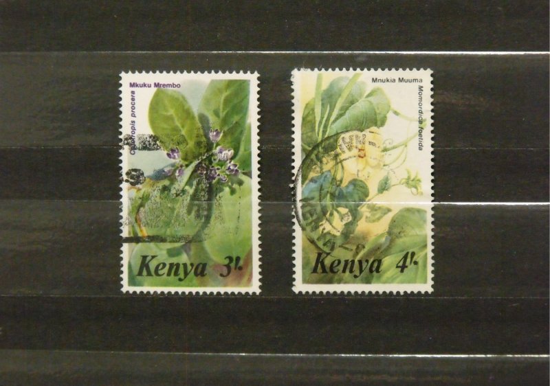 7858   Kenya   Used # 352, 353              CV$ 11.75