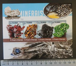 St Thomas 2015 minerals proustite wulfenite carbono hauynita m/sheet mnh 