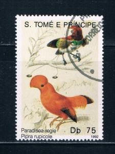 Saint Thomas and Prince Is 1063 Used Pipra rupocole bird (GI0365)+