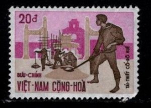 Vietnam  - #375 Concrete Workers - Used