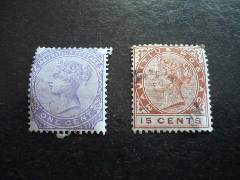 Stamps - Mauritius - Scott# 68,80 - Used Part Set of 2 Stamps