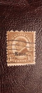 US Scott # 659; 1.5c Kans. overprint; used from 1929; VG/Fine centering