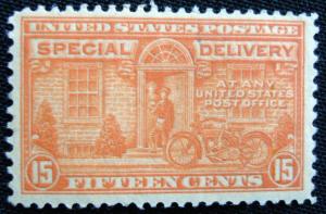 US #E13 MH SCV $27.00 L3