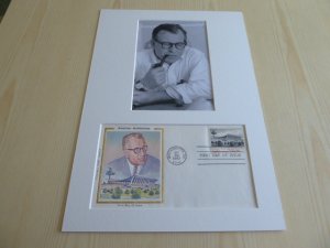 Eero Saarinen photograph and 1982 USA FDC