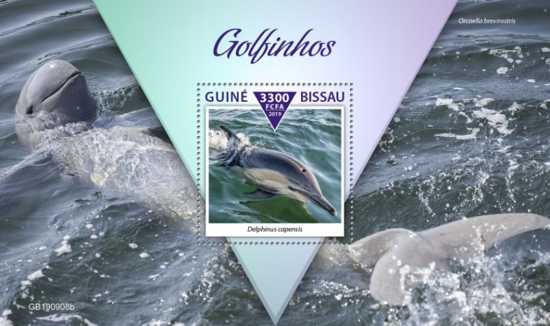 GUINEA BISSAU - 2019 - Dolphins - Perf Souv Sheet - M N H