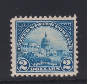 572 VF+ OG  mint never hinged with nice color cv $ 120 ! see pic !