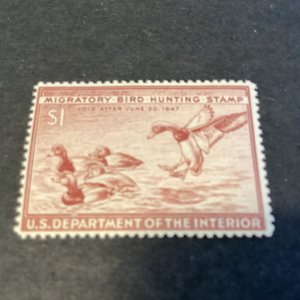 Scott RW13 1946 $1.00 Duck Stamp MNHOG