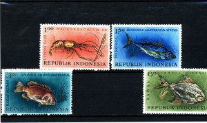 MNH  INDONESIA    STAMPS   (004)