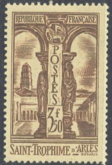 FRANCE  302 MINT OG 1935 VIEW of ST.TROPHIME, ARIES CV $50.