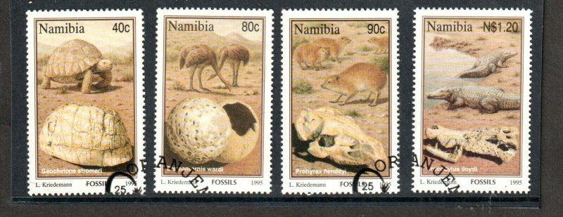 1995   NAMIBIA  -  SG: 663/666  -  FOSSILS  -  USED 