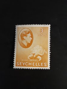 *Seychelles #127                  MH