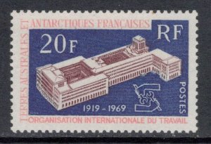 FRENCH ANTARCTIC 1970 ILO Headquarters; Scott 35, Yvert 32; MNH